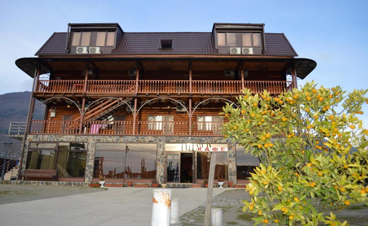 加格拉 Абхазская Усадьба酒店 外观 照片