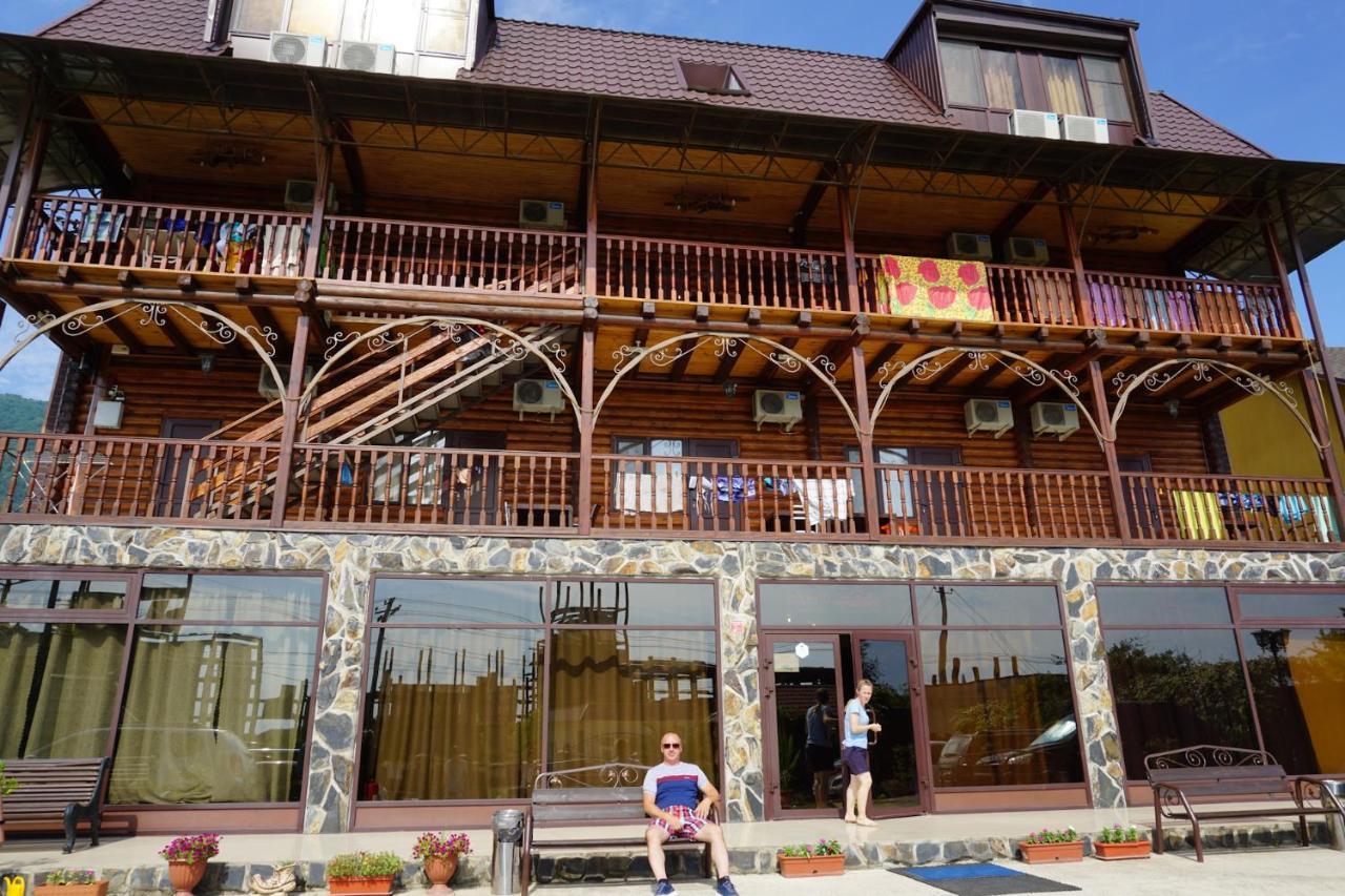 加格拉 Абхазская Усадьба酒店 外观 照片